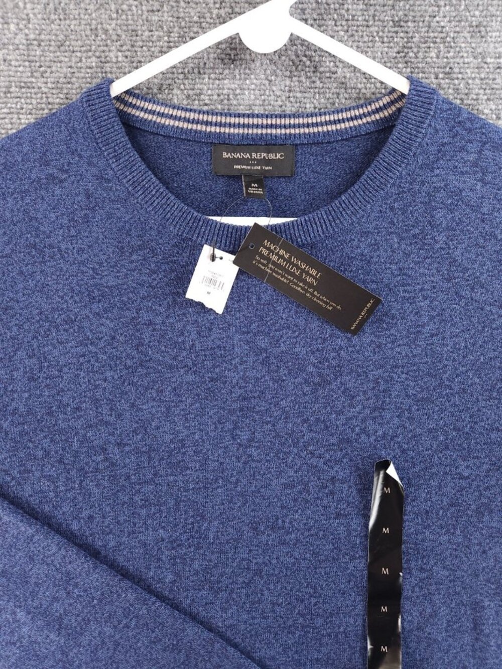 NWT Banana Republic Premium Luxe Yarn Blue Heathered Sweater Knit Crew Pullover